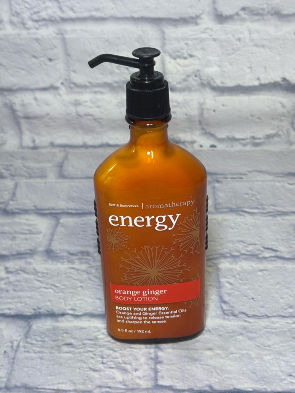 Bath & Body Works Aromatherapy Body Lotion Orange + Ginger Essential Oils Energy